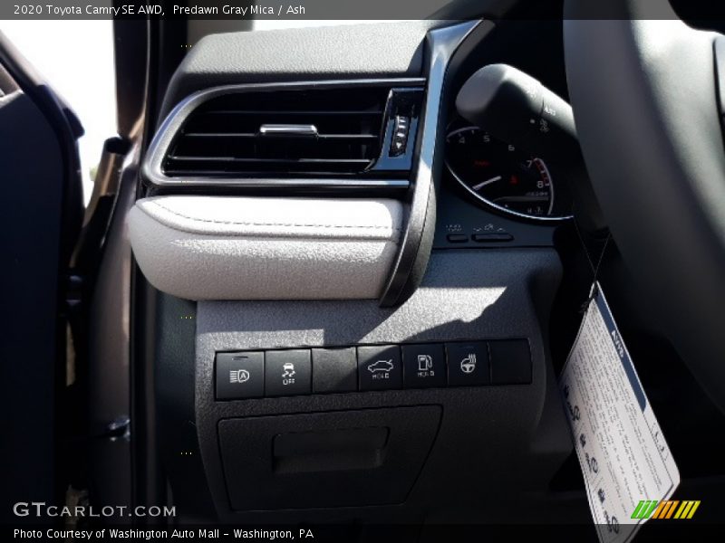 Predawn Gray Mica / Ash 2020 Toyota Camry SE AWD