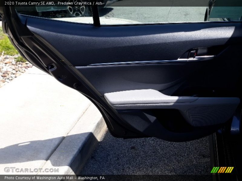 Predawn Gray Mica / Ash 2020 Toyota Camry SE AWD