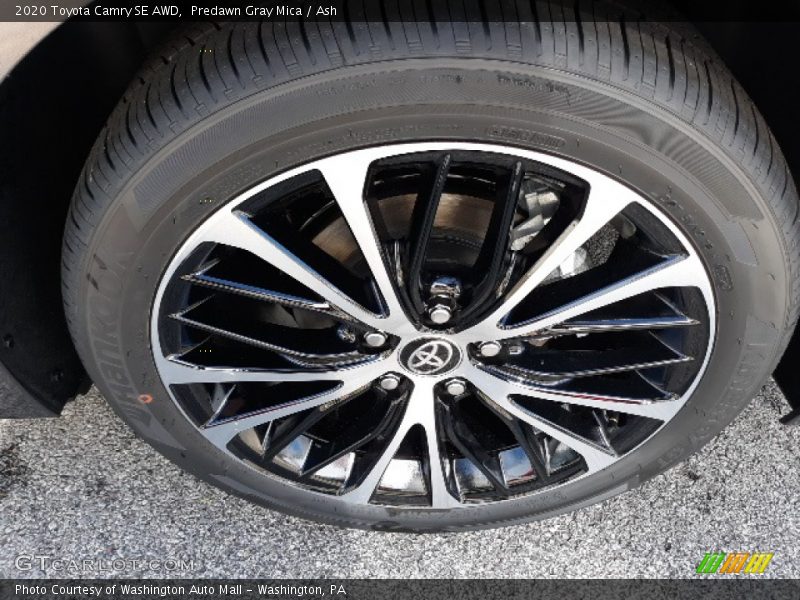 Predawn Gray Mica / Ash 2020 Toyota Camry SE AWD