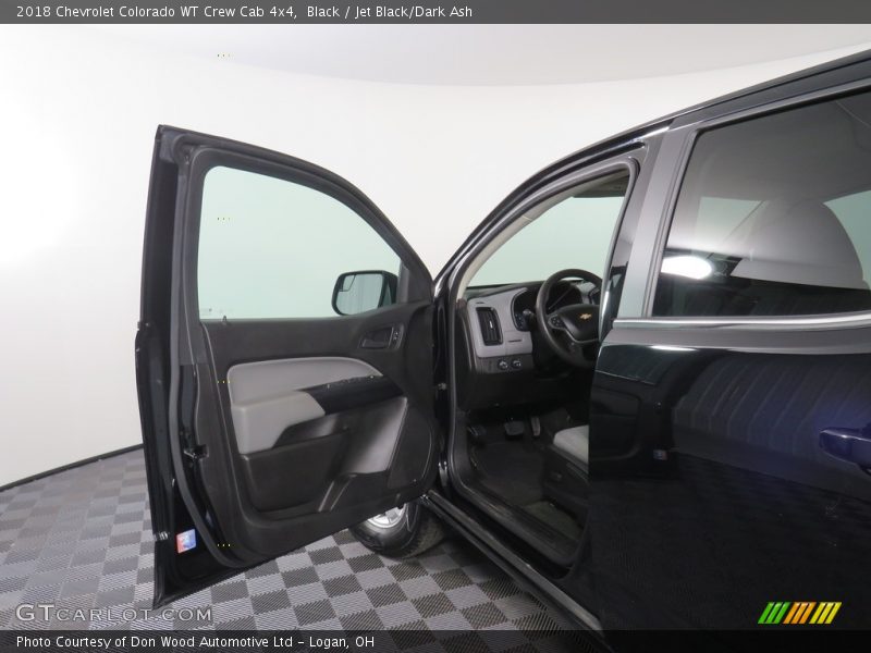 Black / Jet Black/Dark Ash 2018 Chevrolet Colorado WT Crew Cab 4x4
