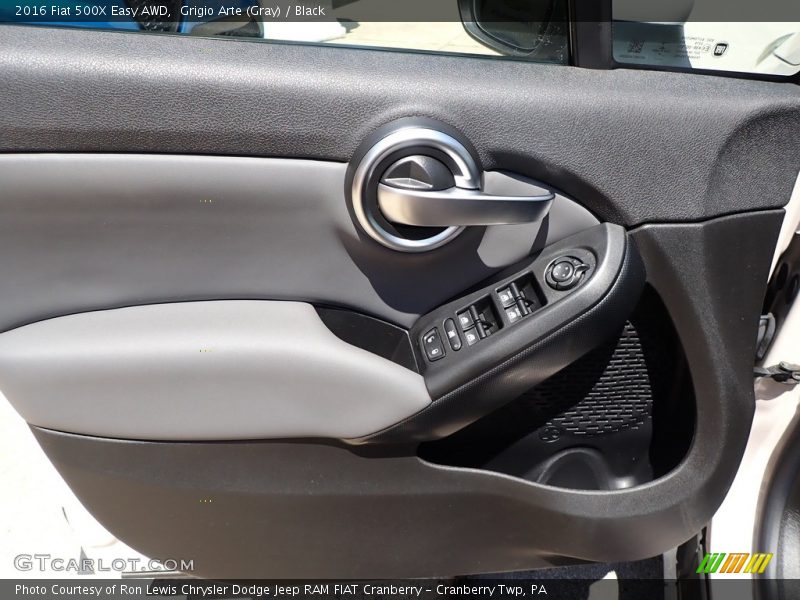 Door Panel of 2016 500X Easy AWD