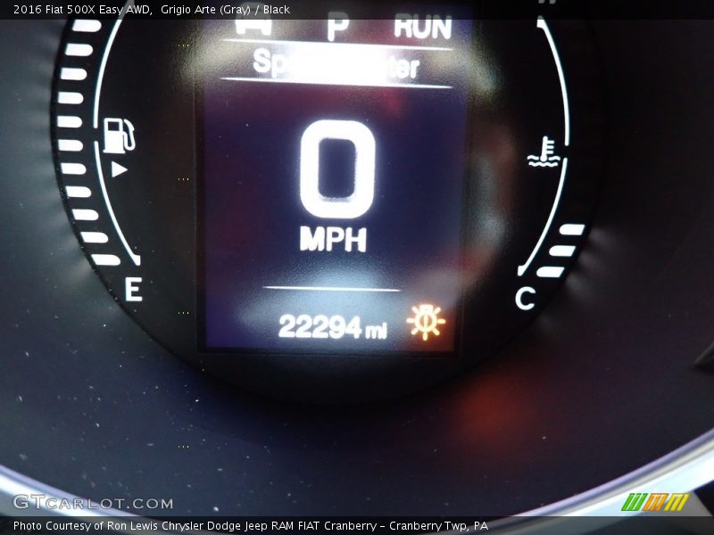 Grigio Arte (Gray) / Black 2016 Fiat 500X Easy AWD