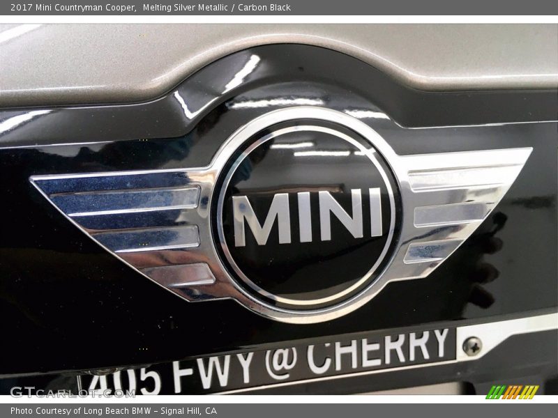 Melting Silver Metallic / Carbon Black 2017 Mini Countryman Cooper
