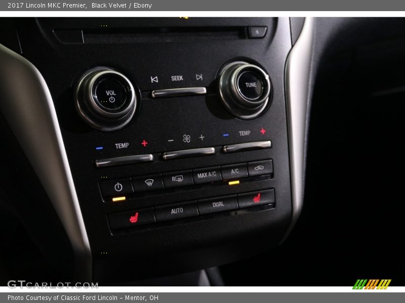 Black Velvet / Ebony 2017 Lincoln MKC Premier
