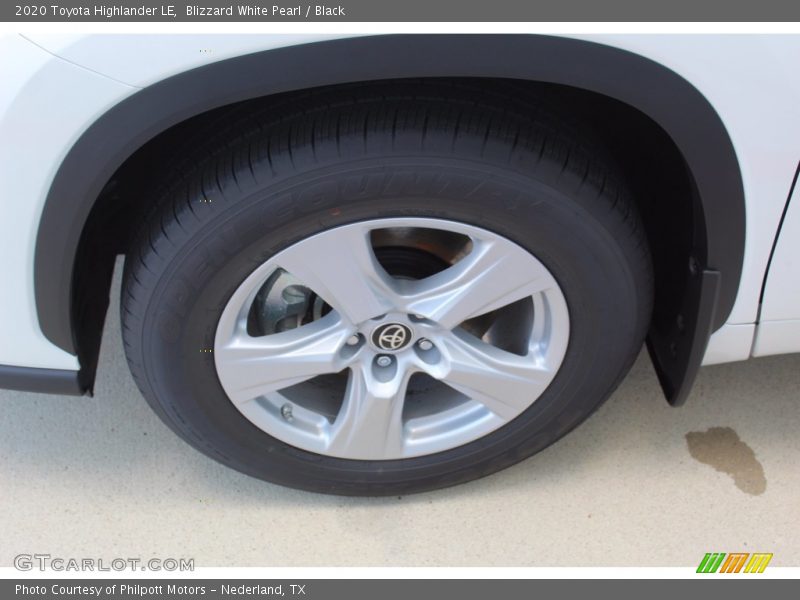Blizzard White Pearl / Black 2020 Toyota Highlander LE