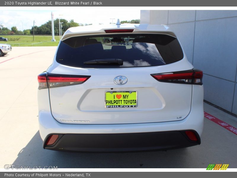 Blizzard White Pearl / Black 2020 Toyota Highlander LE