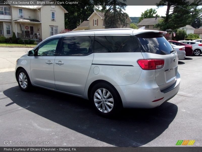 Bright Silver / Dark Graphite 2017 Kia Sedona EX