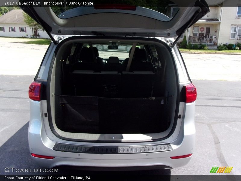 Bright Silver / Dark Graphite 2017 Kia Sedona EX