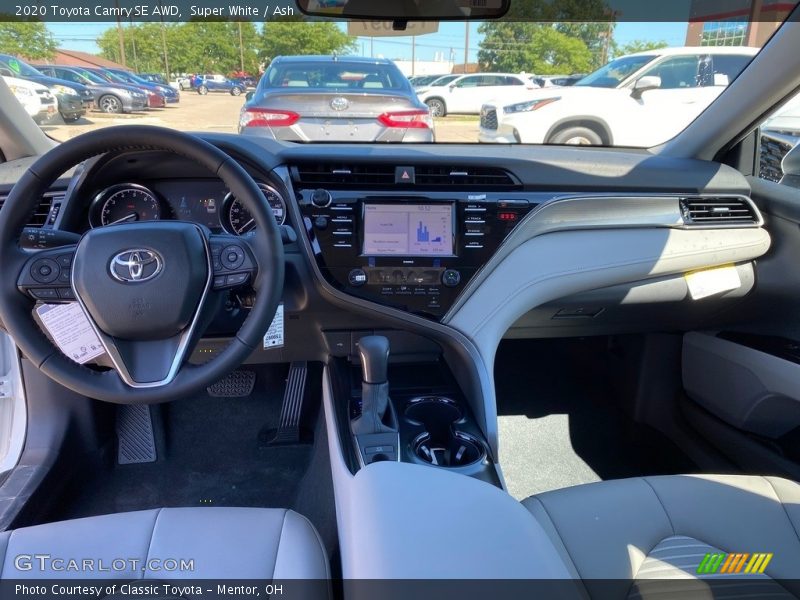 Super White / Ash 2020 Toyota Camry SE AWD