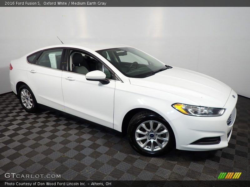 Oxford White / Medium Earth Gray 2016 Ford Fusion S