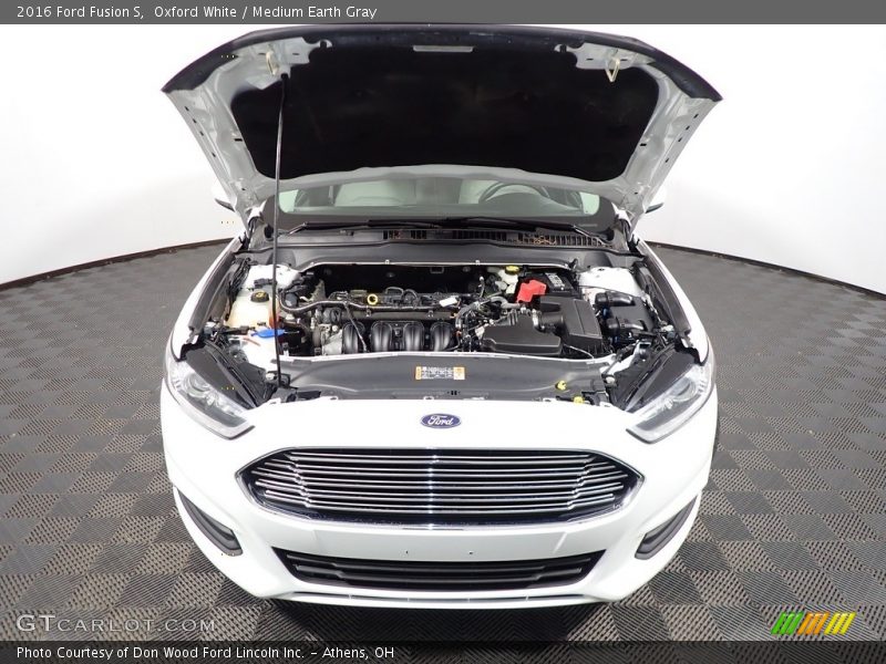 Oxford White / Medium Earth Gray 2016 Ford Fusion S