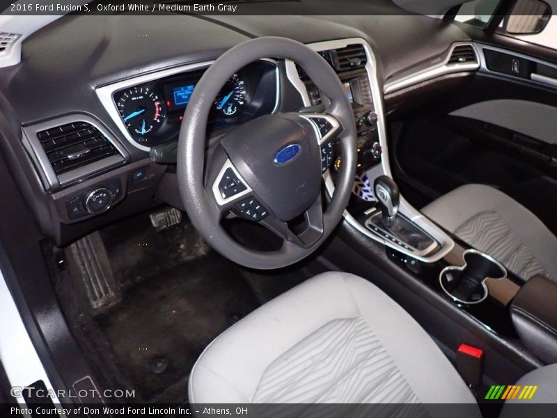 Oxford White / Medium Earth Gray 2016 Ford Fusion S