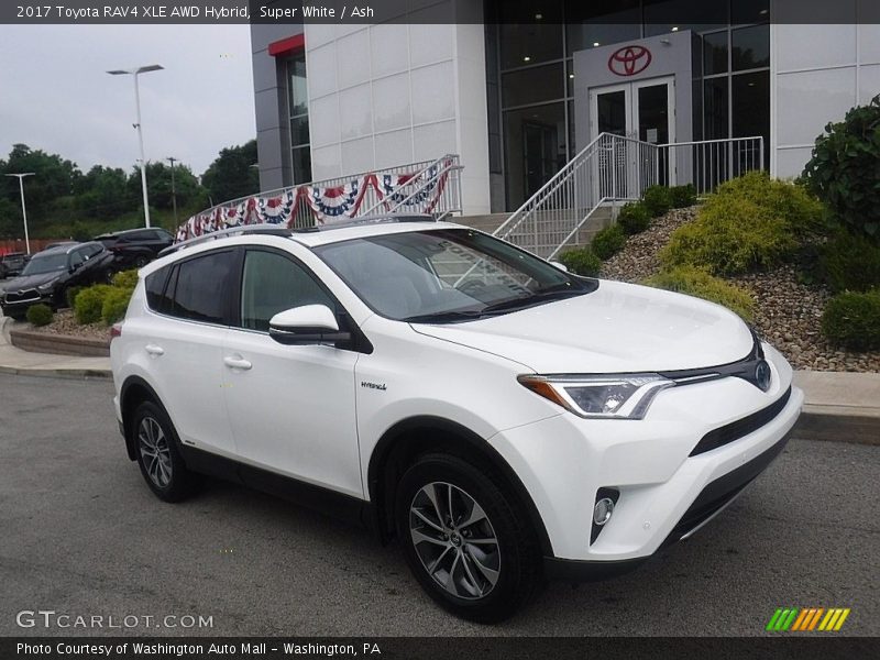 Super White / Ash 2017 Toyota RAV4 XLE AWD Hybrid