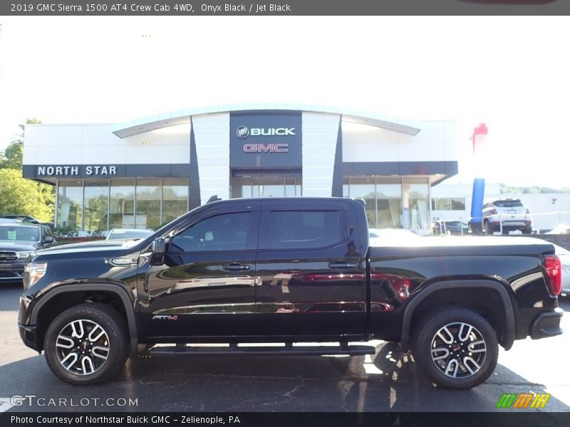 Onyx Black / Jet Black 2019 GMC Sierra 1500 AT4 Crew Cab 4WD