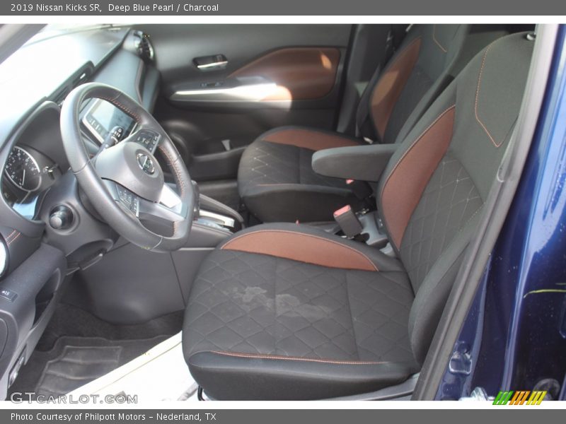 Deep Blue Pearl / Charcoal 2019 Nissan Kicks SR