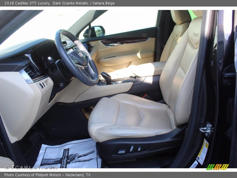Dark Granite Metallic / Sahara Beige 2018 Cadillac XT5 Luxury