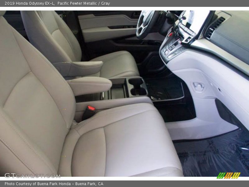 Pacific Pewter Metallic / Gray 2019 Honda Odyssey EX-L