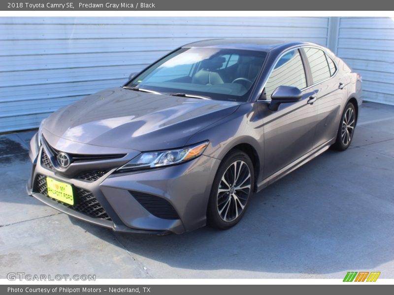 Predawn Gray Mica / Black 2018 Toyota Camry SE