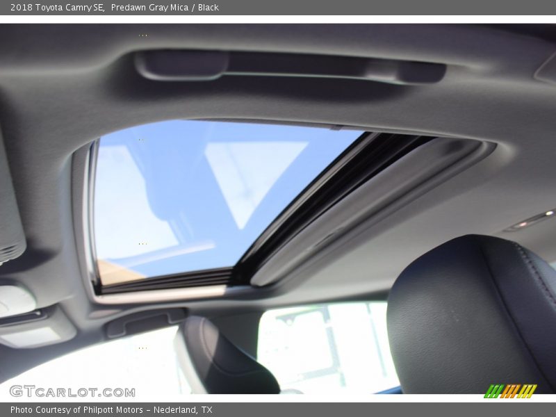 Predawn Gray Mica / Black 2018 Toyota Camry SE
