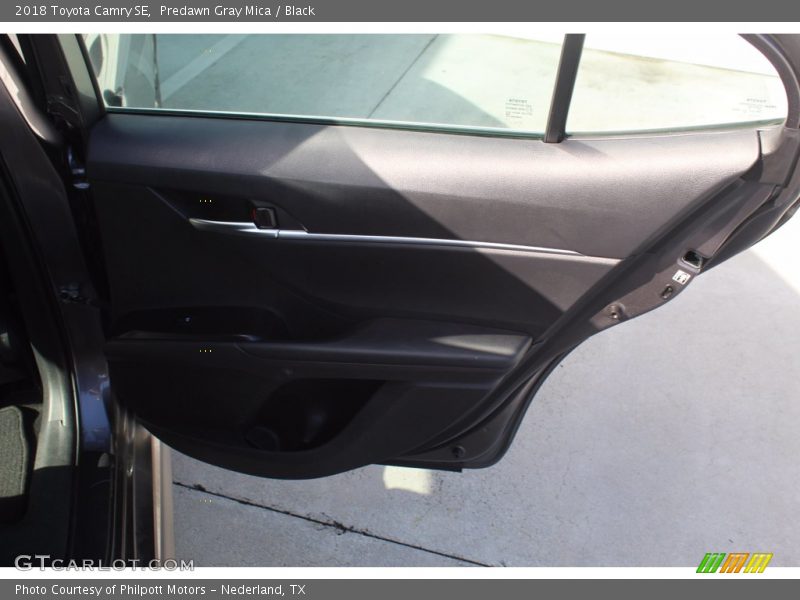 Predawn Gray Mica / Black 2018 Toyota Camry SE