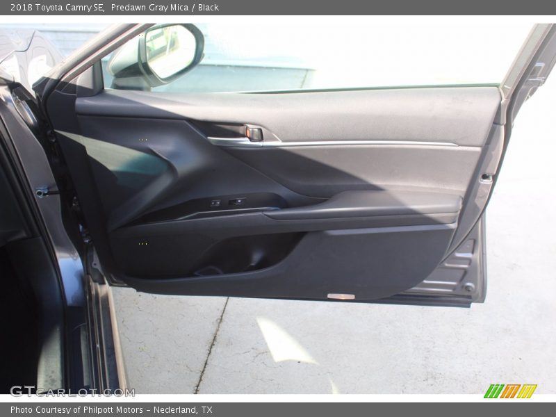 Predawn Gray Mica / Black 2018 Toyota Camry SE