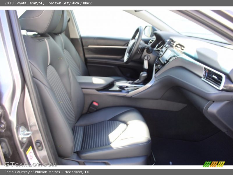 Predawn Gray Mica / Black 2018 Toyota Camry SE