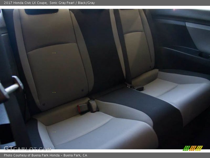 Sonic Gray Pearl / Black/Gray 2017 Honda Civic LX Coupe