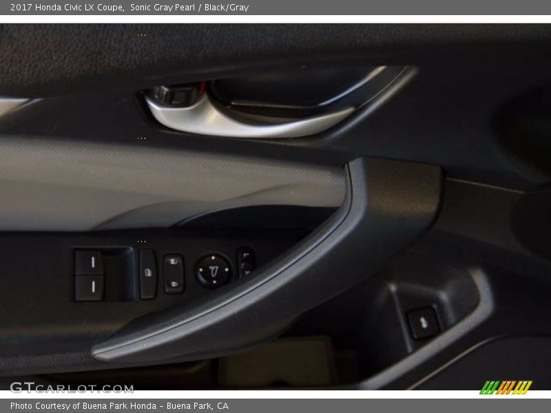 Sonic Gray Pearl / Black/Gray 2017 Honda Civic LX Coupe