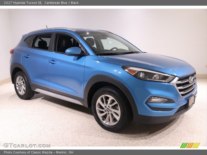 Caribbean Blue / Black 2017 Hyundai Tucson SE