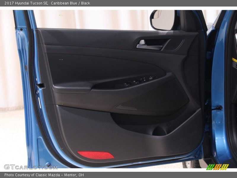 Caribbean Blue / Black 2017 Hyundai Tucson SE