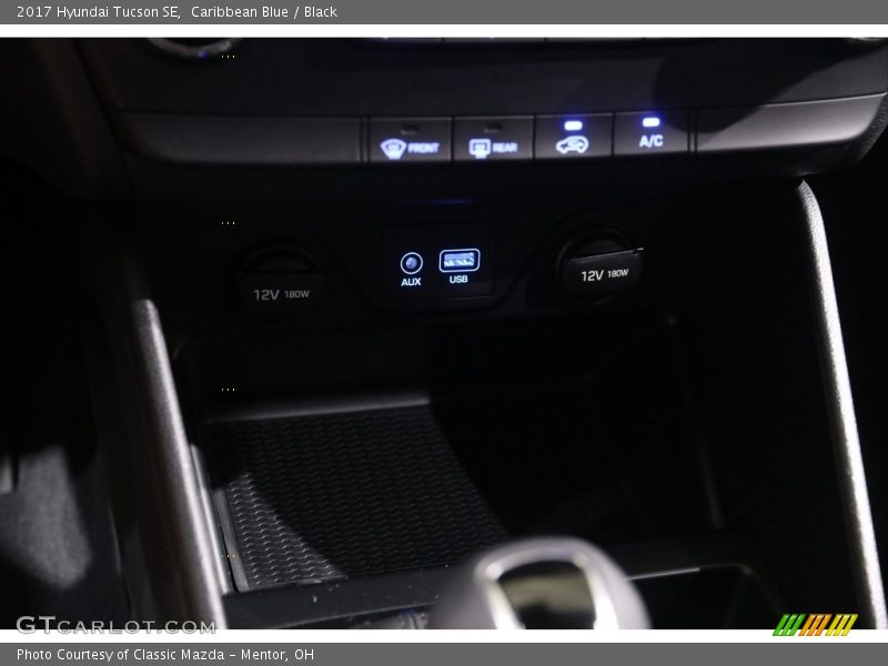 Caribbean Blue / Black 2017 Hyundai Tucson SE