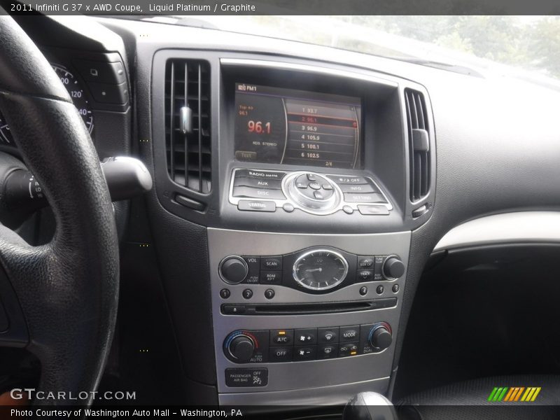 Liquid Platinum / Graphite 2011 Infiniti G 37 x AWD Coupe