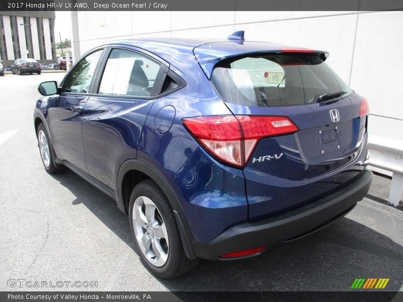 Deep Ocean Pearl / Gray 2017 Honda HR-V LX AWD