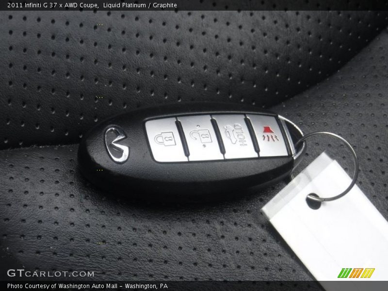 Liquid Platinum / Graphite 2011 Infiniti G 37 x AWD Coupe