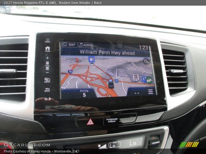 Modern Steel Metallic / Black 2017 Honda Ridgeline RTL-E AWD