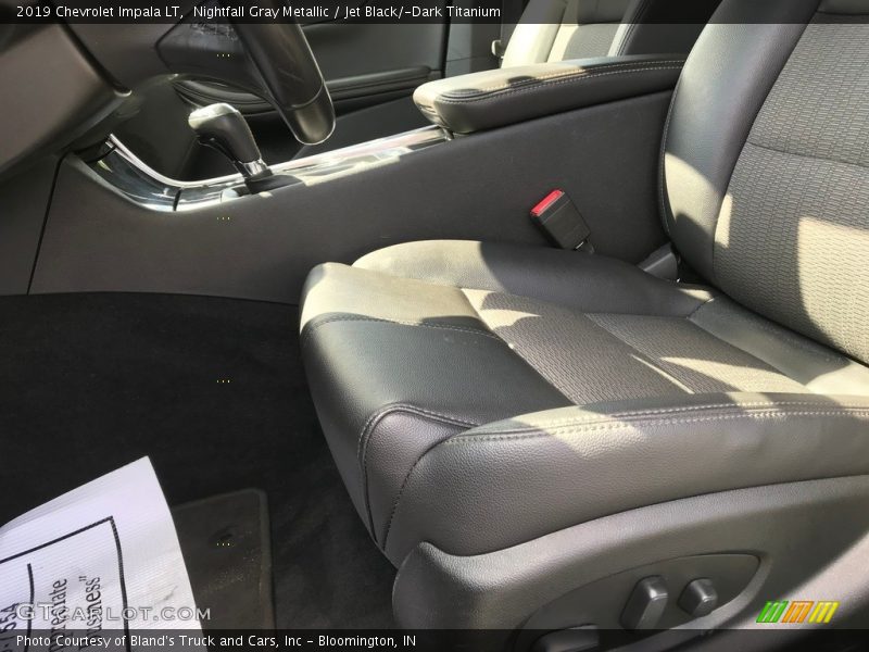 Nightfall Gray Metallic / Jet Black/­Dark Titanium 2019 Chevrolet Impala LT