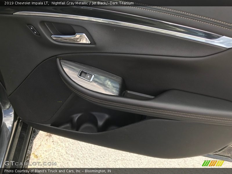 Nightfall Gray Metallic / Jet Black/­Dark Titanium 2019 Chevrolet Impala LT