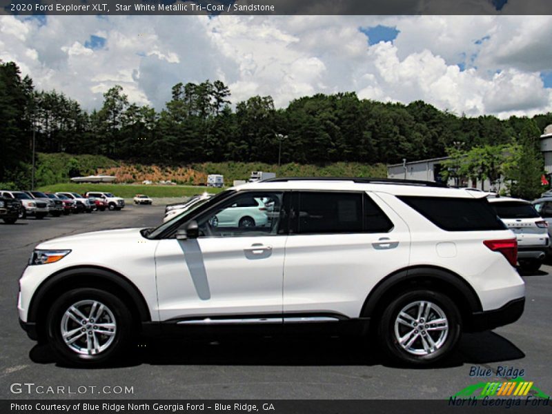 Star White Metallic Tri-Coat / Sandstone 2020 Ford Explorer XLT