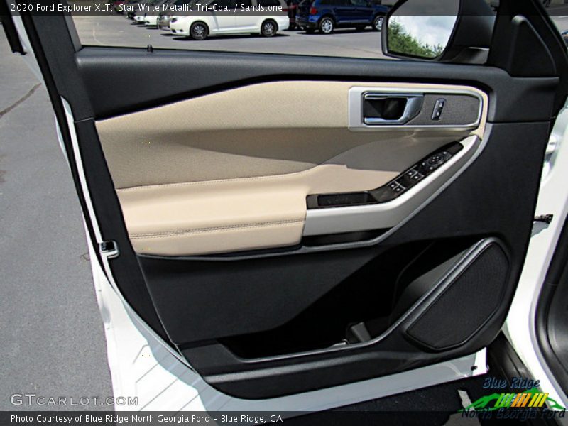 Star White Metallic Tri-Coat / Sandstone 2020 Ford Explorer XLT