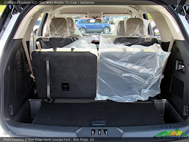 Star White Metallic Tri-Coat / Sandstone 2020 Ford Explorer XLT