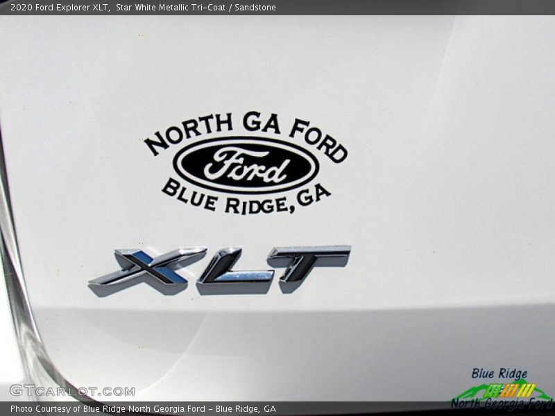 Star White Metallic Tri-Coat / Sandstone 2020 Ford Explorer XLT