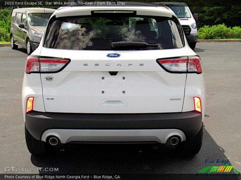 Star White Metallic Tri-Coat / Dark Earth Gray 2020 Ford Escape SE