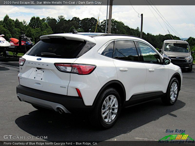Star White Metallic Tri-Coat / Dark Earth Gray 2020 Ford Escape SE