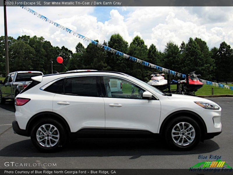 Star White Metallic Tri-Coat / Dark Earth Gray 2020 Ford Escape SE