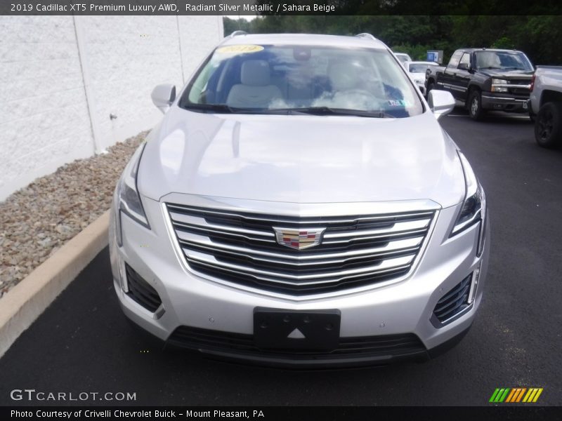 Radiant Silver Metallic / Sahara Beige 2019 Cadillac XT5 Premium Luxury AWD