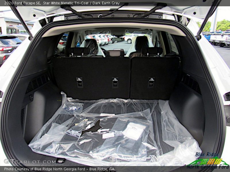 Star White Metallic Tri-Coat / Dark Earth Gray 2020 Ford Escape SE