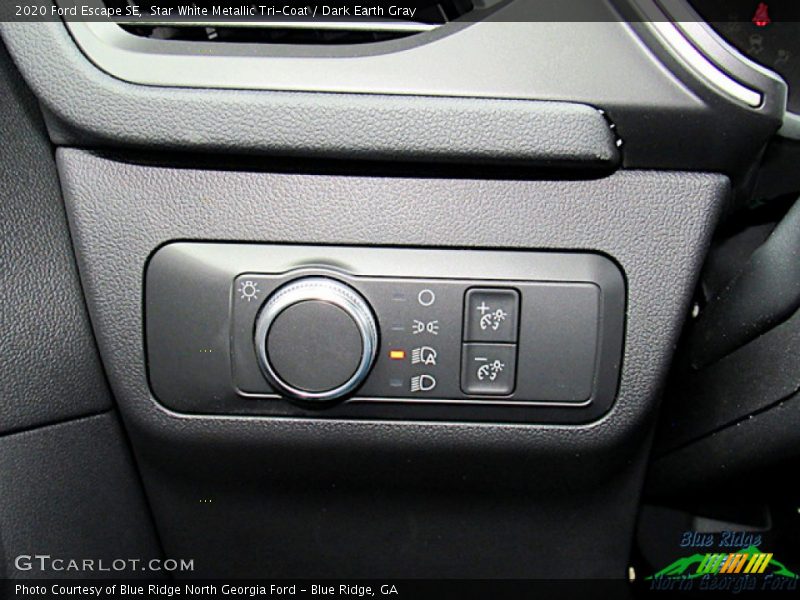 Star White Metallic Tri-Coat / Dark Earth Gray 2020 Ford Escape SE
