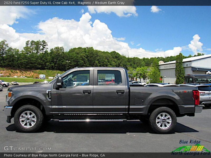 Magnetic / Medium Earth Gray 2020 Ford F250 Super Duty XL Crew Cab 4x4