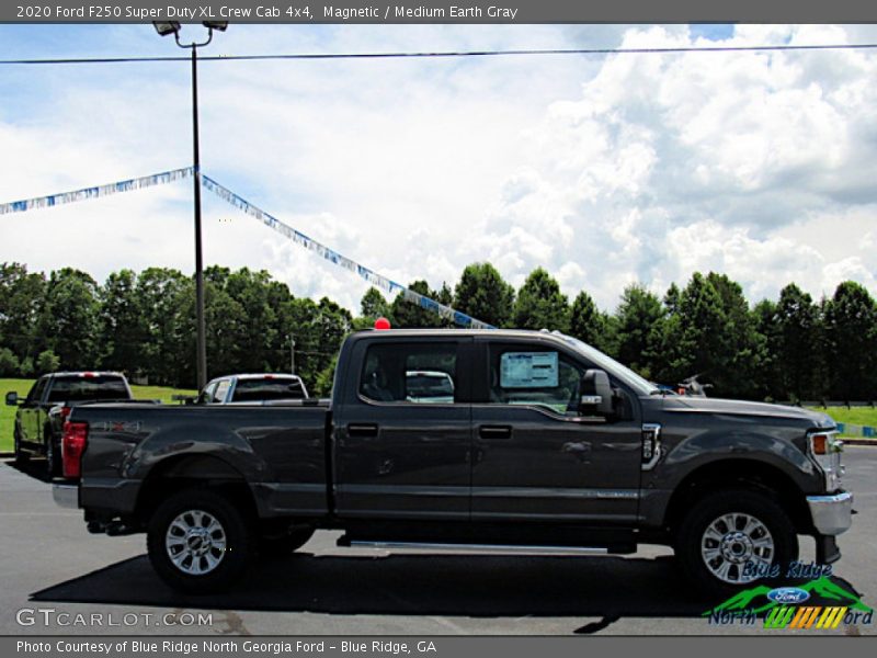 Magnetic / Medium Earth Gray 2020 Ford F250 Super Duty XL Crew Cab 4x4