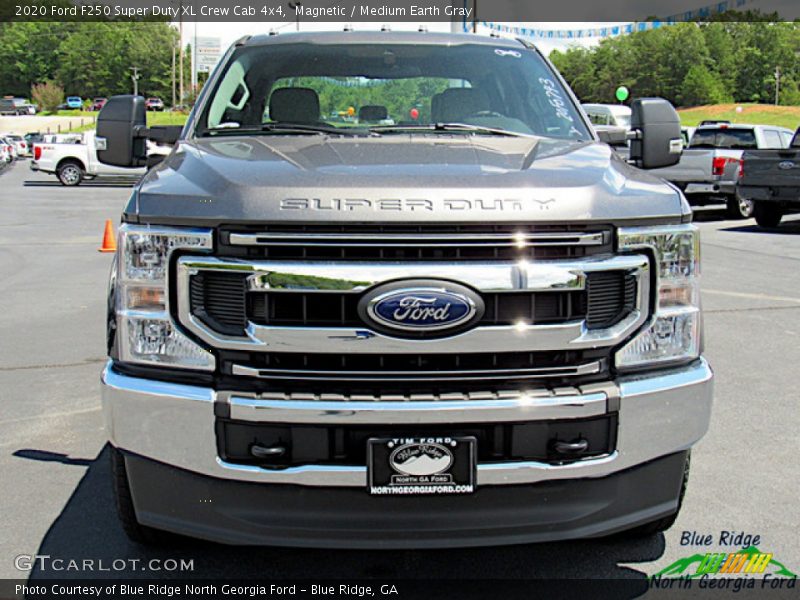 Magnetic / Medium Earth Gray 2020 Ford F250 Super Duty XL Crew Cab 4x4